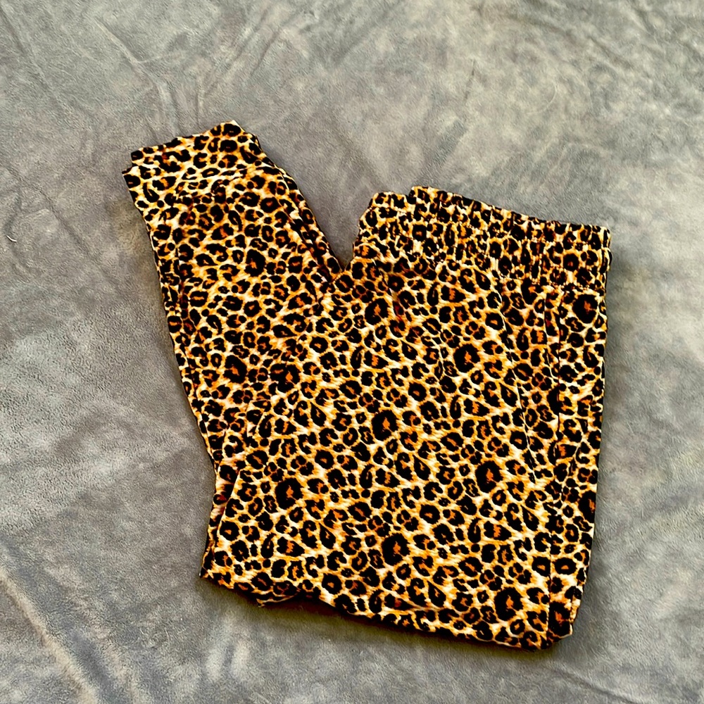 Leopard joggers